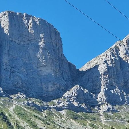 Апартаменты Chez K&D Au Col De L'Arzelier Chateau-Bernard Экстерьер фото